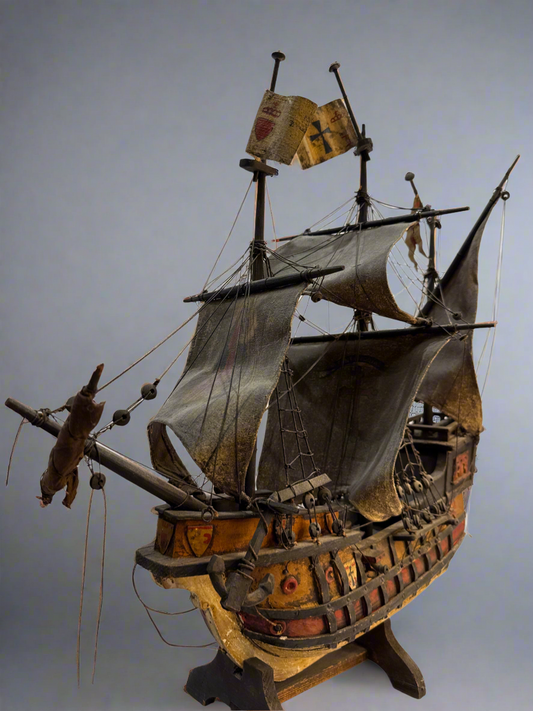 CSA Handcrafted Spanish Galleon Santa María Model