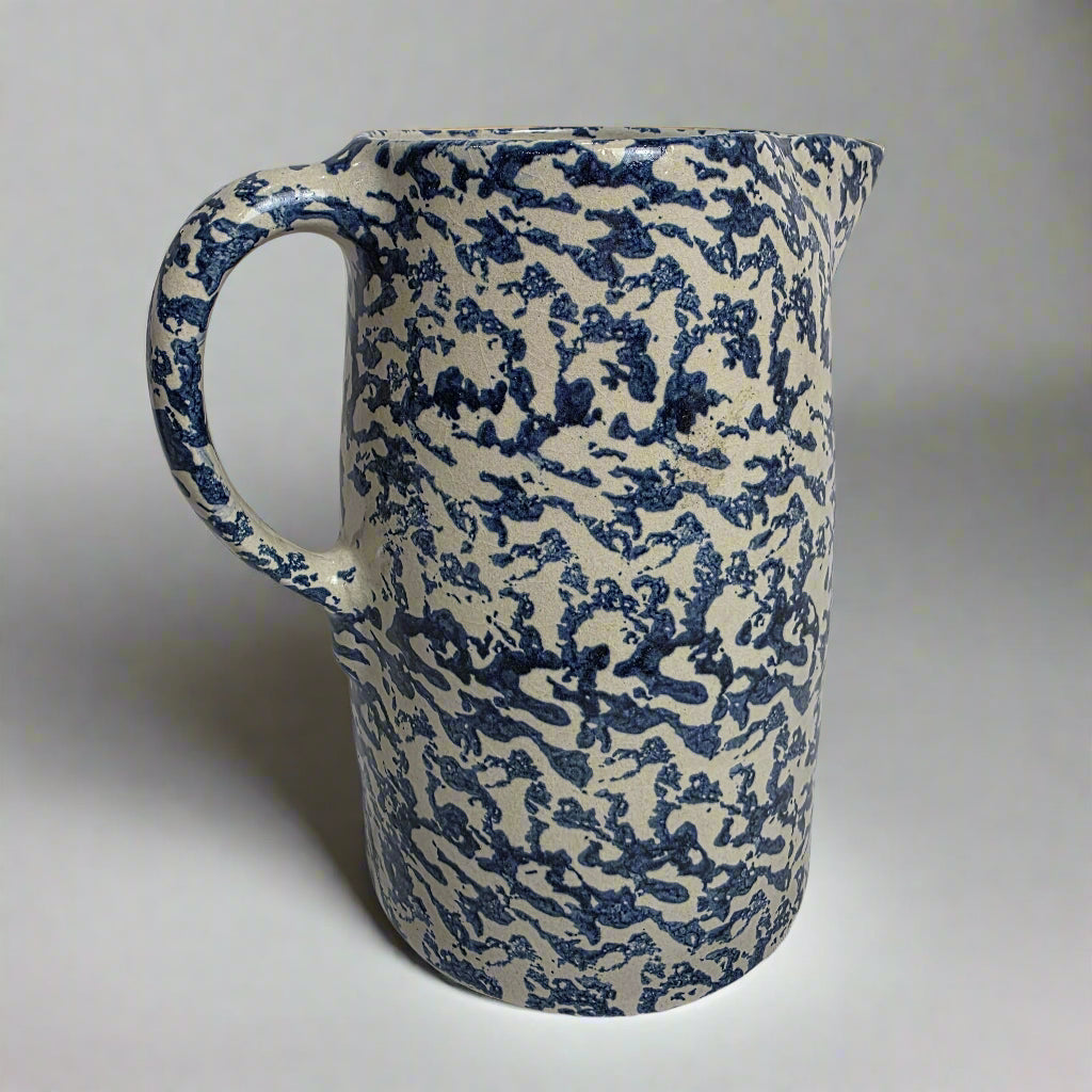 Lg. Vtg. Pitcher