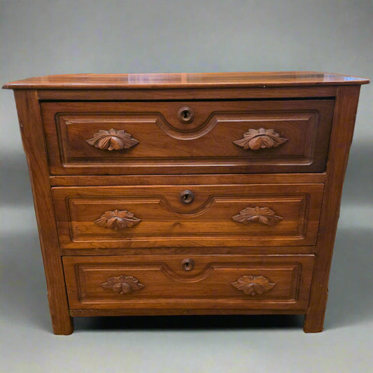 Vtg. Chest of Drawers