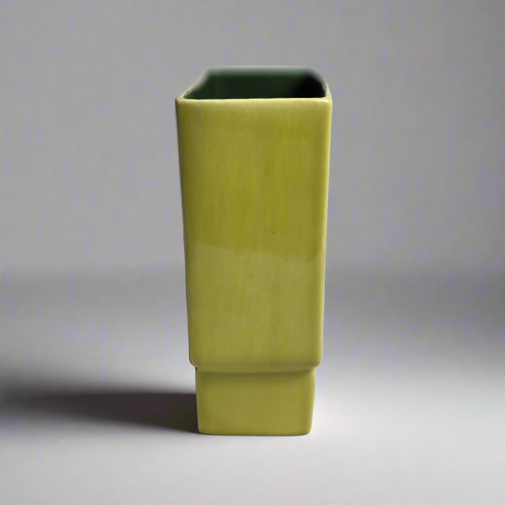 Vtg. Red Wing Vase