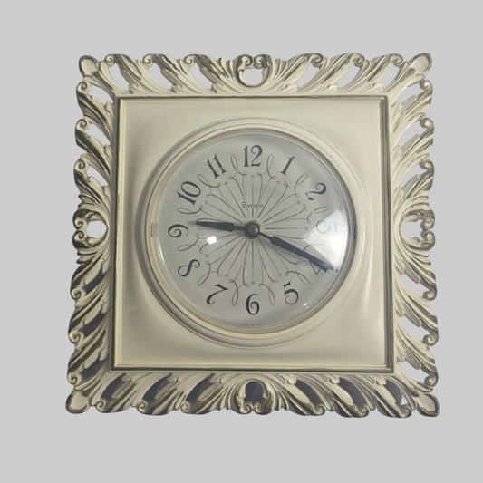 Vtg. Clock