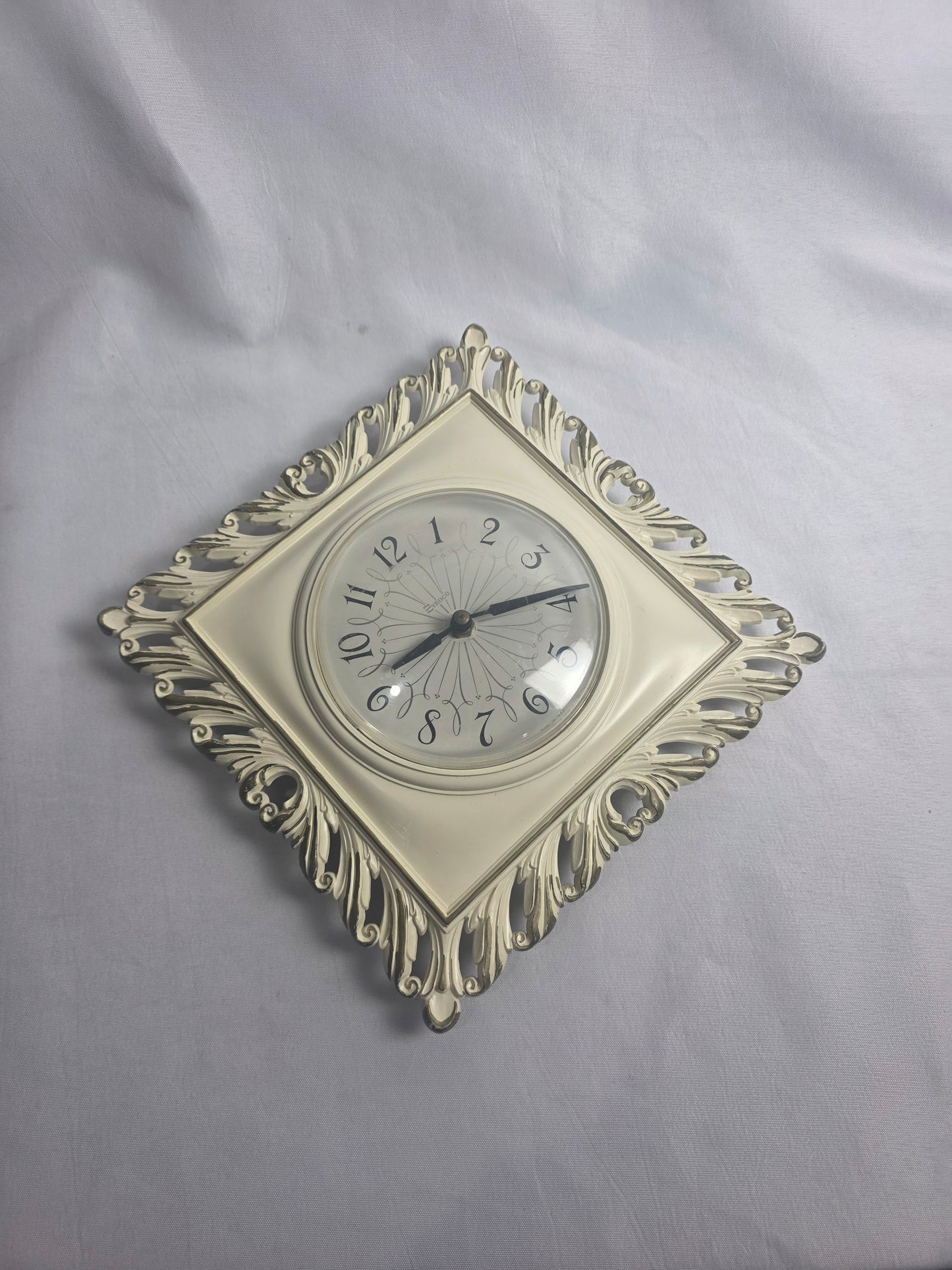Vtg. Clock