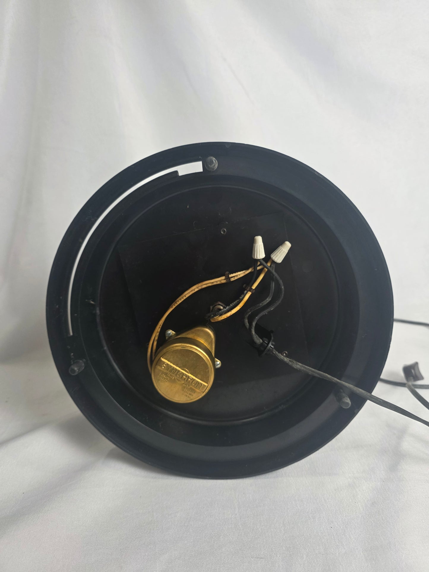 Vtg. MHL Bucket Lamp