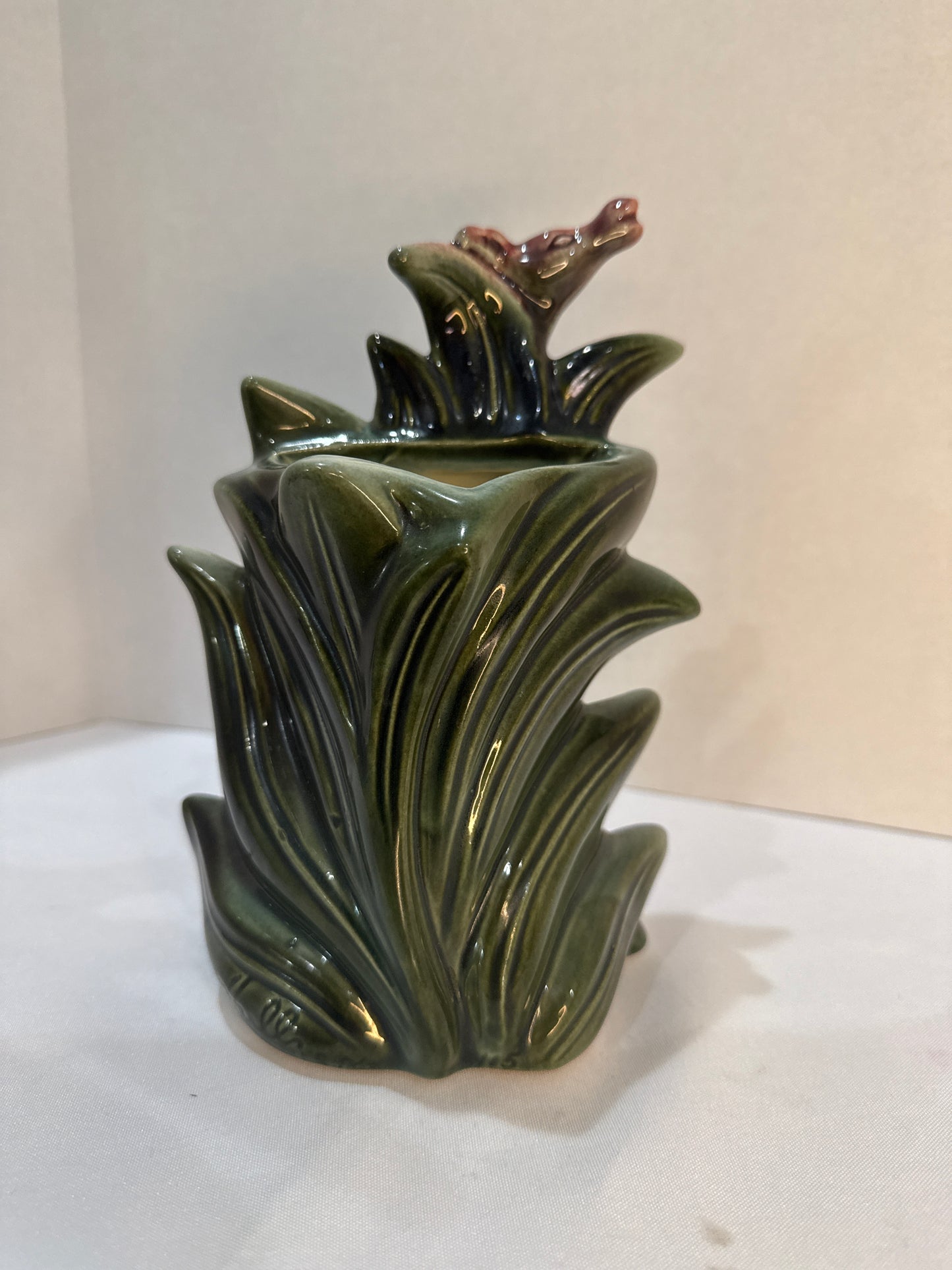 Hull Pottery Giraffe Vase