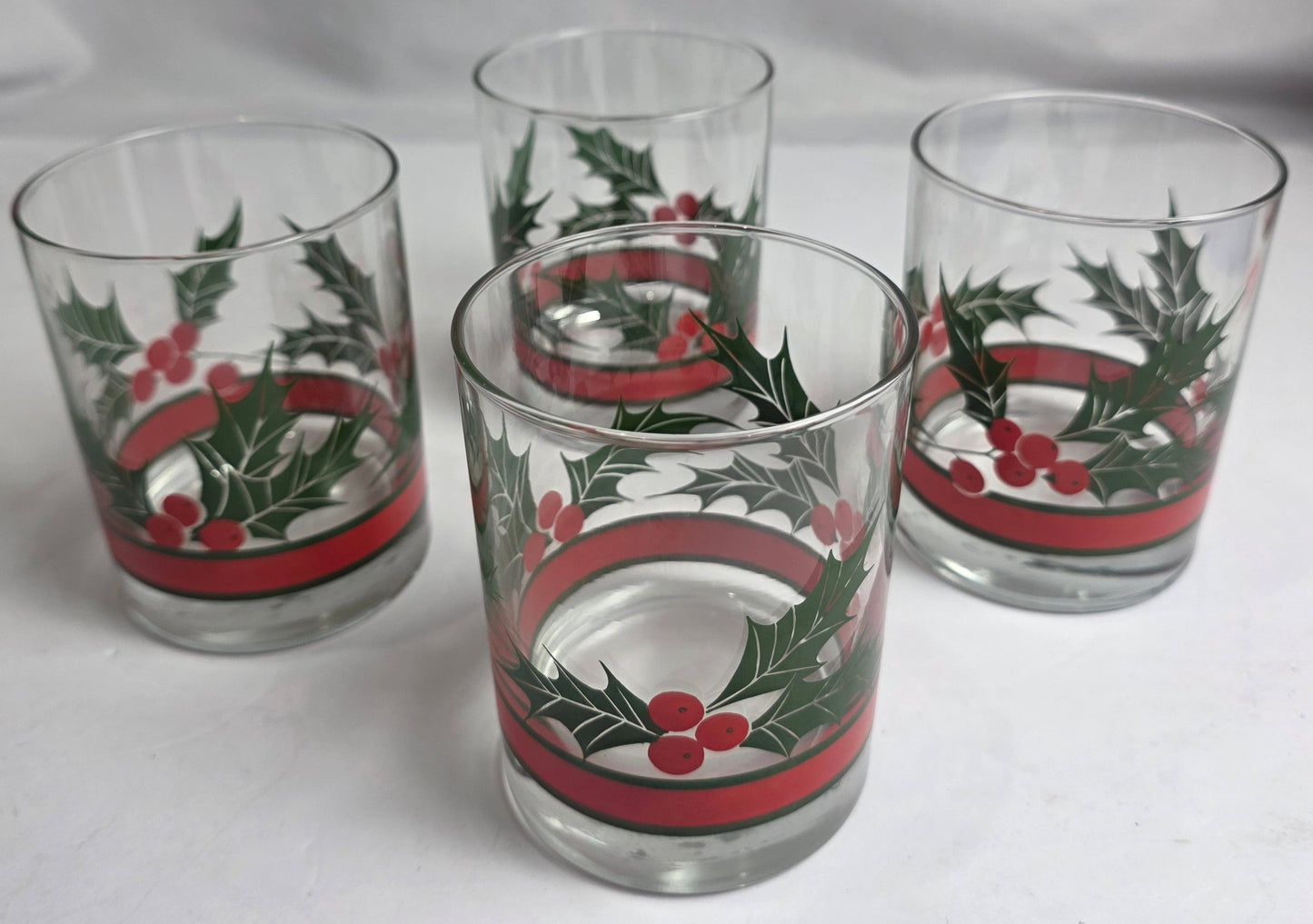 Vtg. Holly Holiday Glasses (4)
