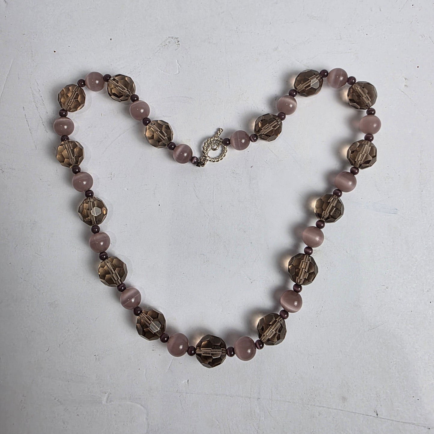 Vtg. 1970s Amethyst Glass Necklace (CSHW)