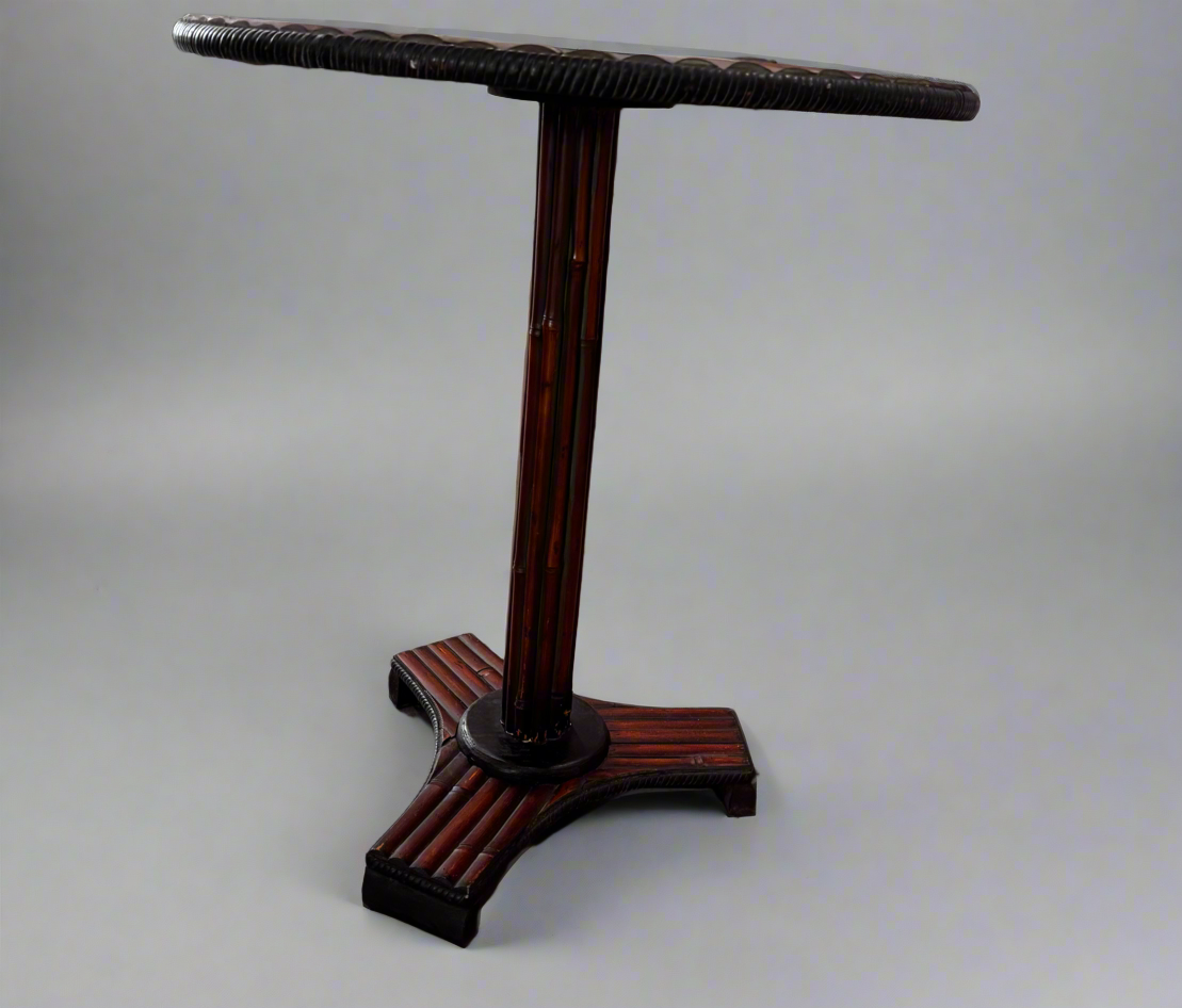 Reeded Table cs
