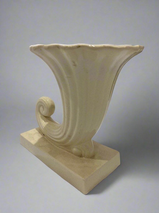 Vintage ceramic cornucopia