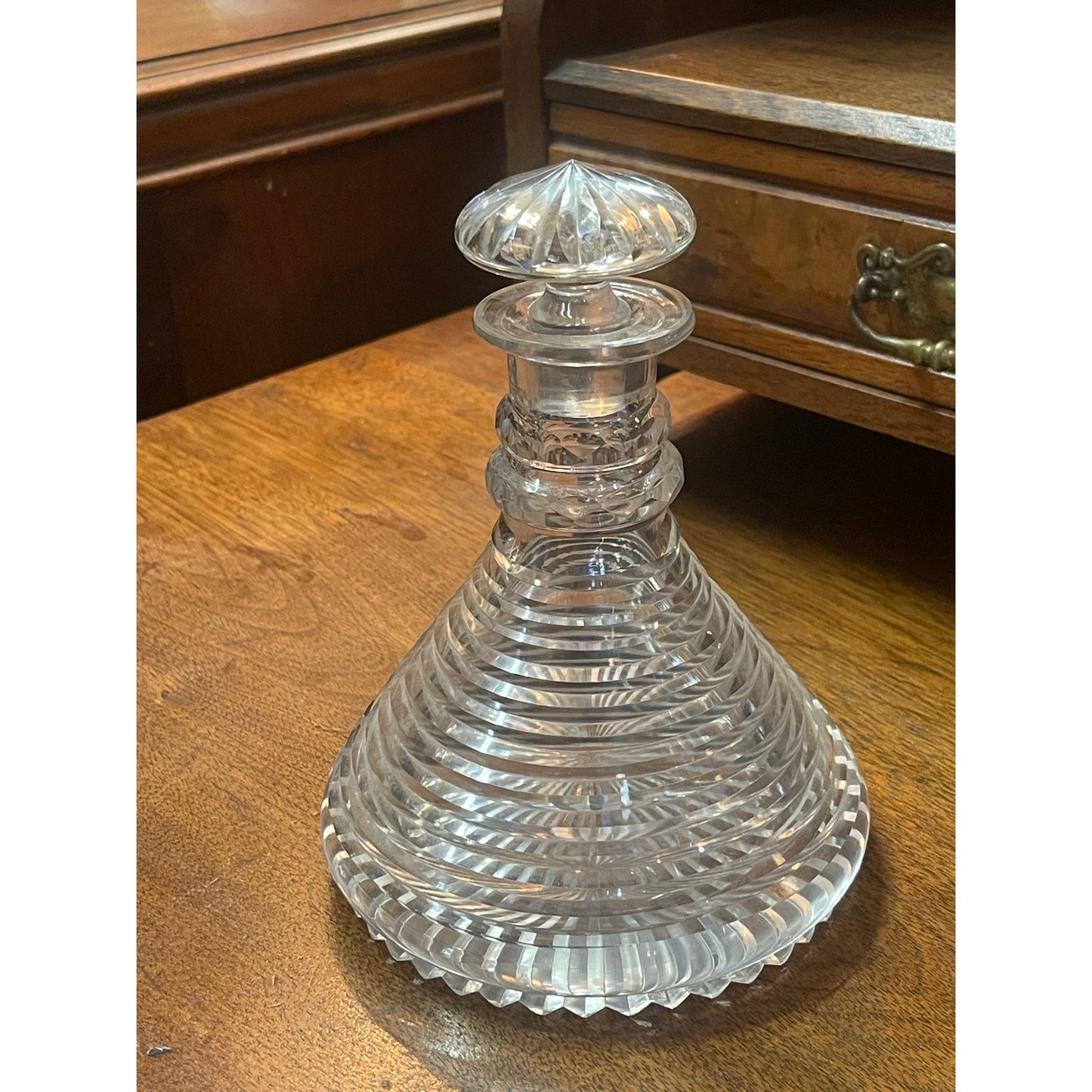 RARE 19th Century English cut crystal star pattern 7.5" liquor decanter
