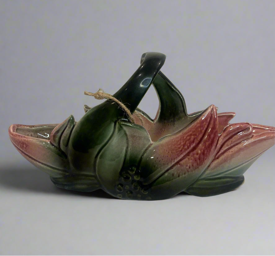 Hull Pottery “Poinsetta Handle Planter” Vintage