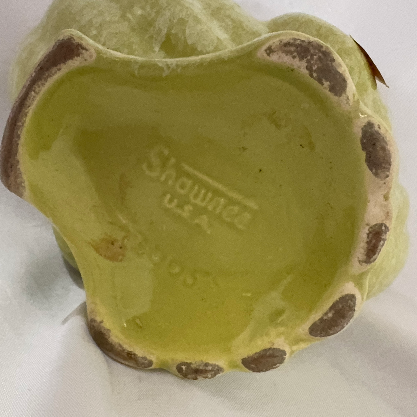 Vtg Shawnee Shell Planter