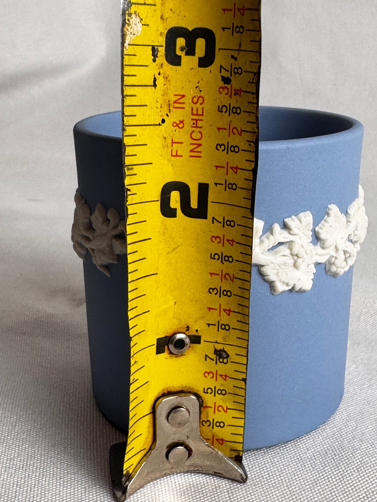 Wedgwood Cigarette Holder CSBH
