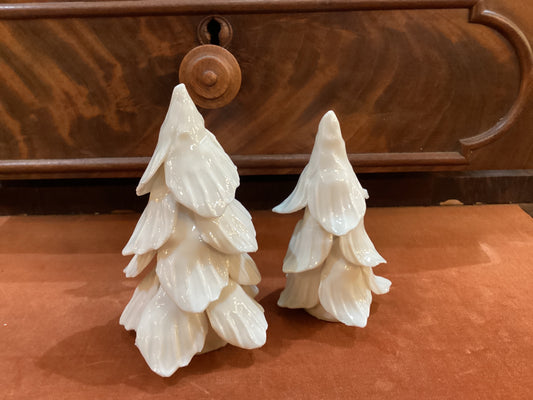 White ceramic Xmas tree (2)
