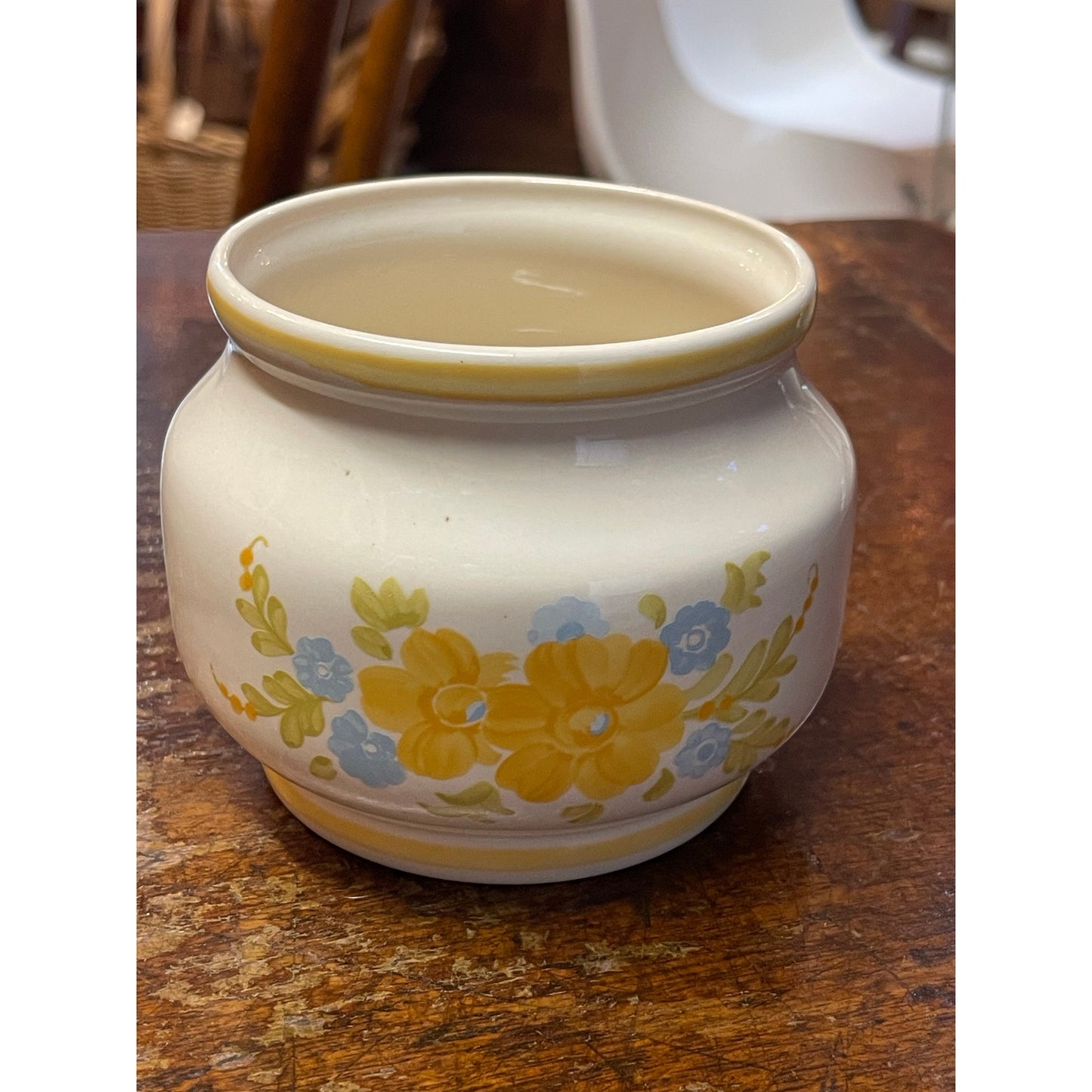 Vintage 1981 FTDA cottagecore ceramic hand painted floral planter pot vase