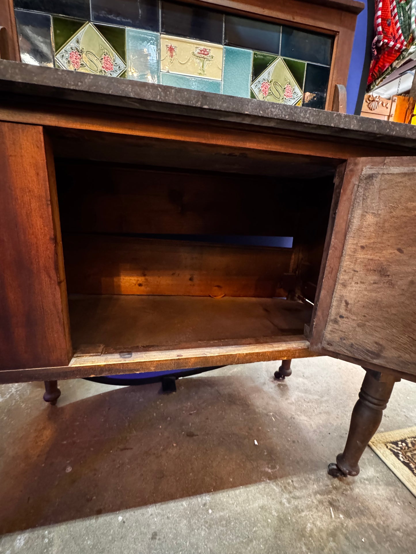 Vtg Commode CS