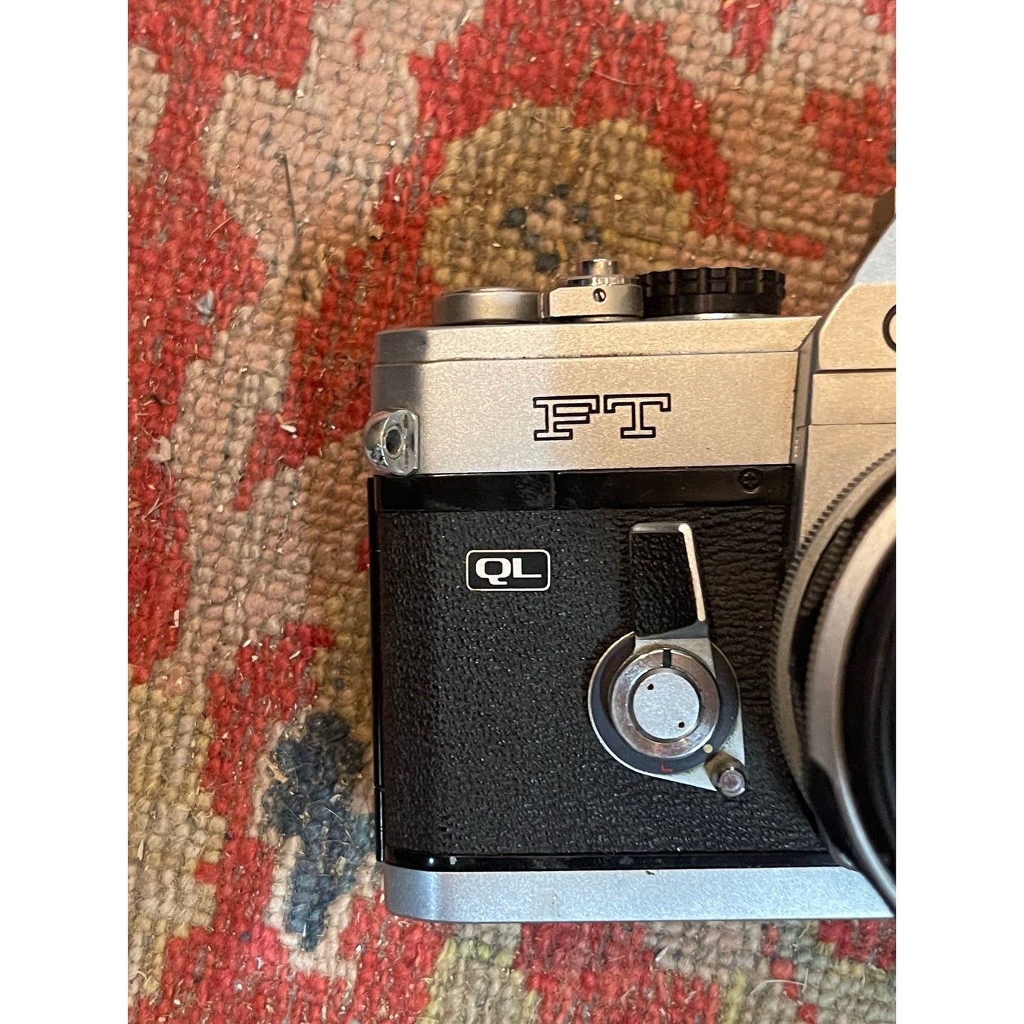 Canon FTB QL 35MM SLR film Camera with 50mm Lens Kit - WORKING