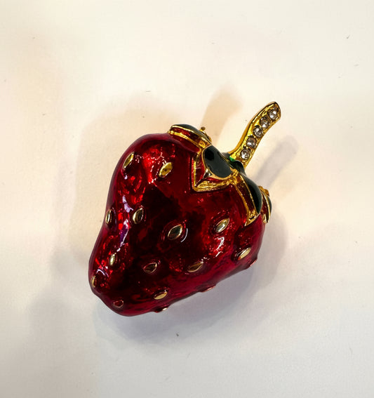 Strawberry Brooch CSBH