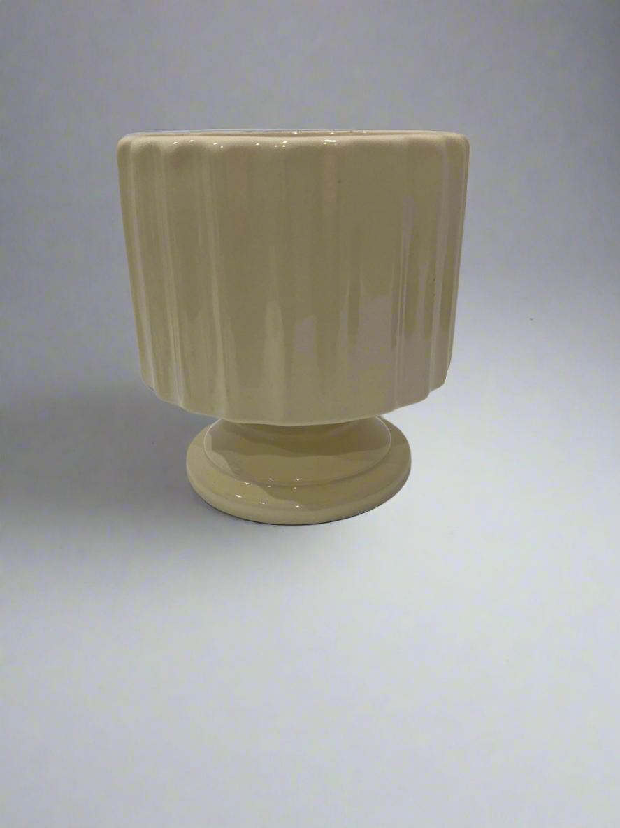 Ceramic vase