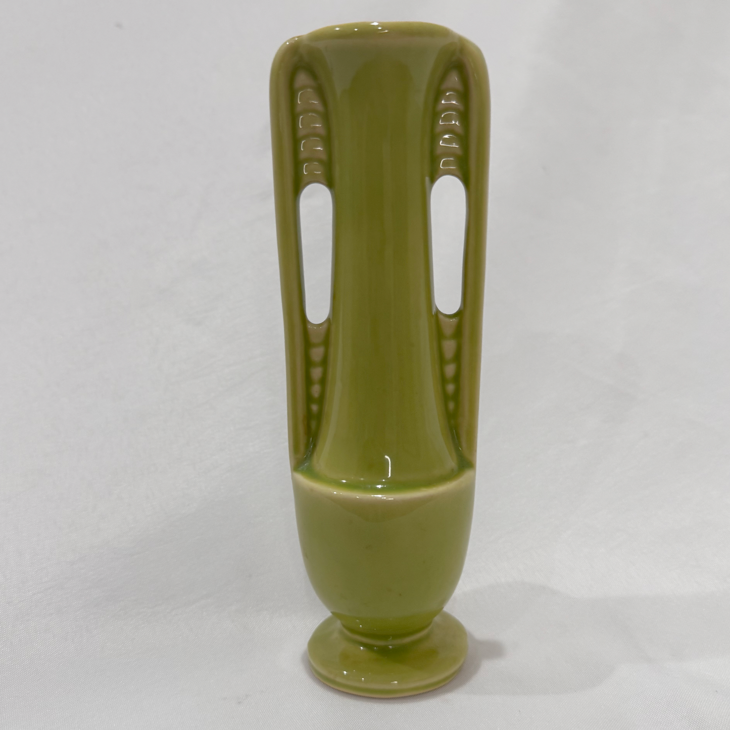 Vtg Shawnee Pottery\Green Vase