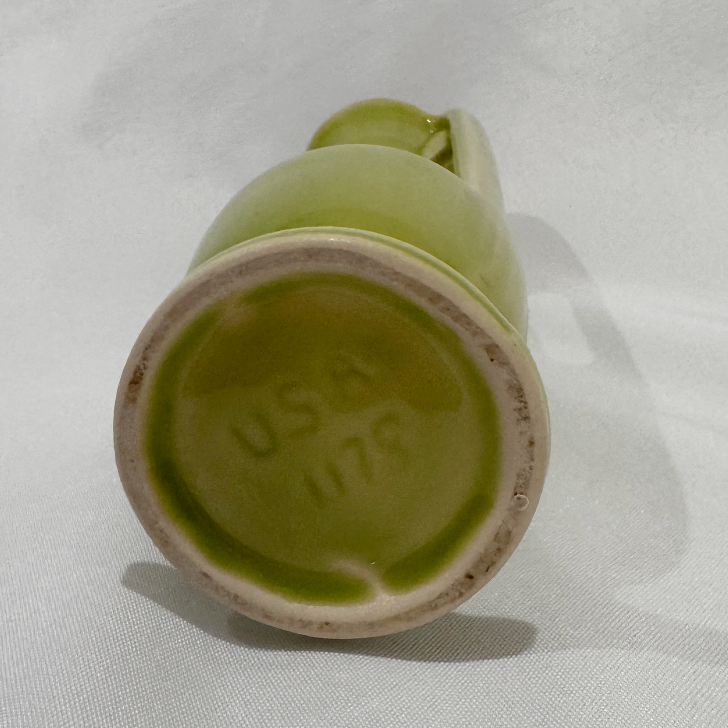 Vtg Shawnee Pottery\Green Vase