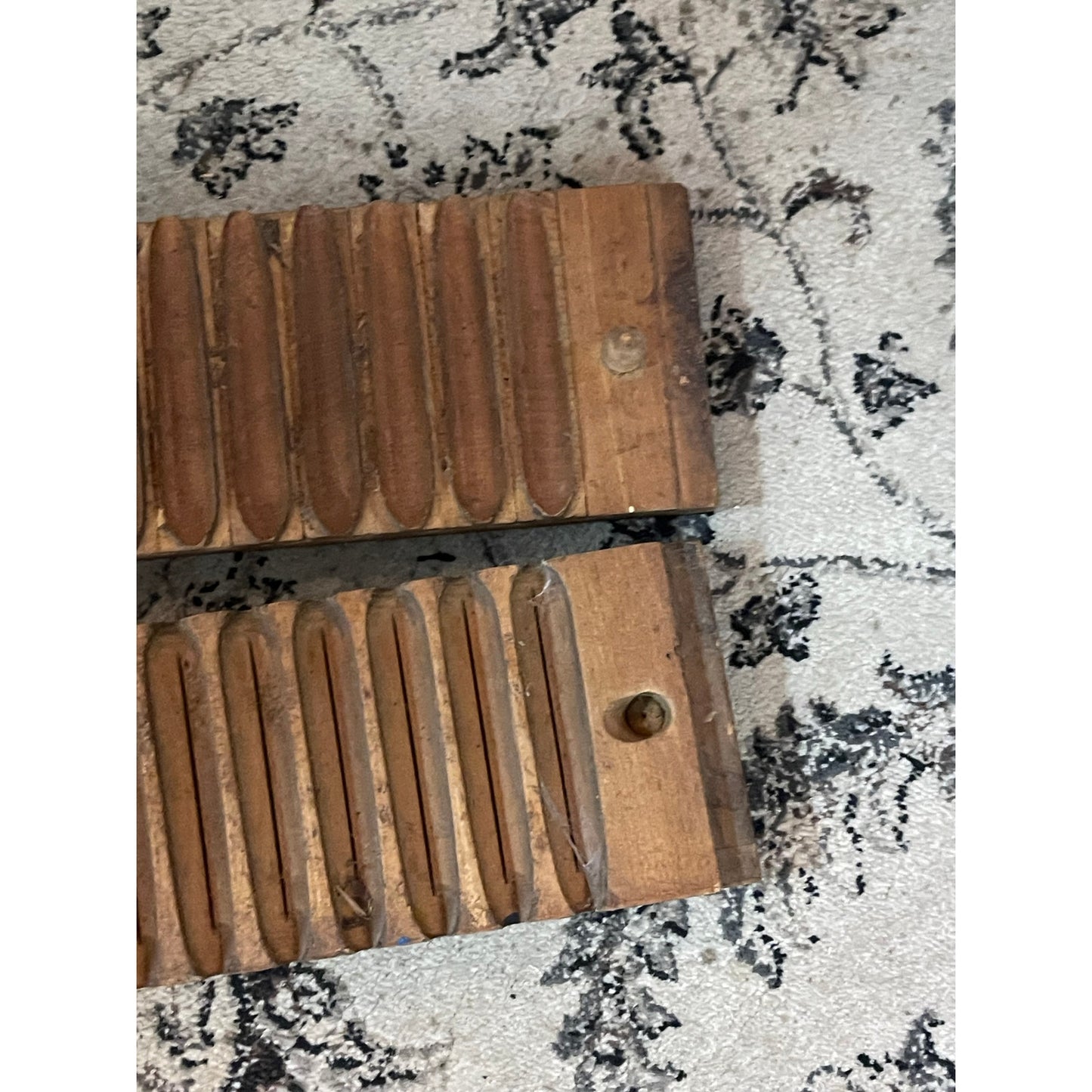 Vintage Perlu-Worm Helmond, Holland wooden distressed cigar mold