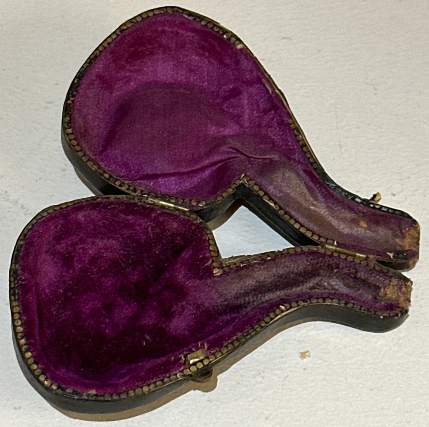 Vintage Pipe Case