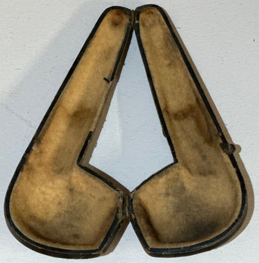 Vintage Pipe Case