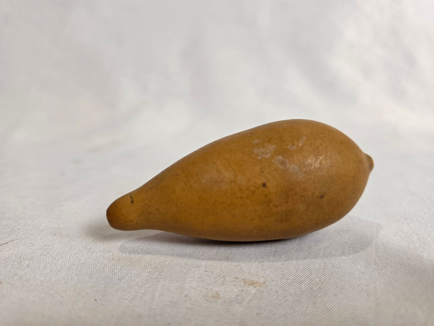 Vintage 1920s Wooden Darn Potato Small CSHW