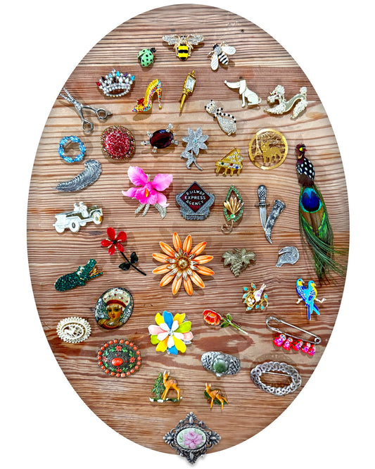 Little Detail, Big Impact: The Brooch's Resurgence