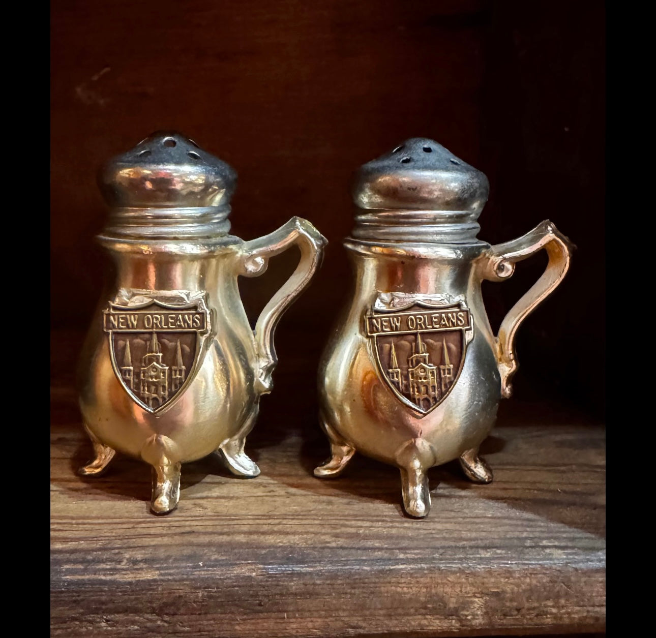 salt and pepper shakers