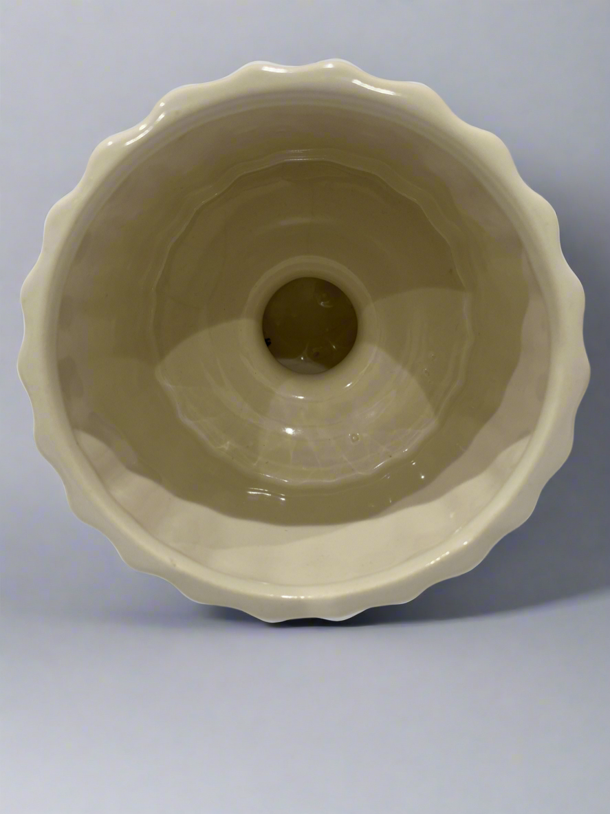 Ceramic vase