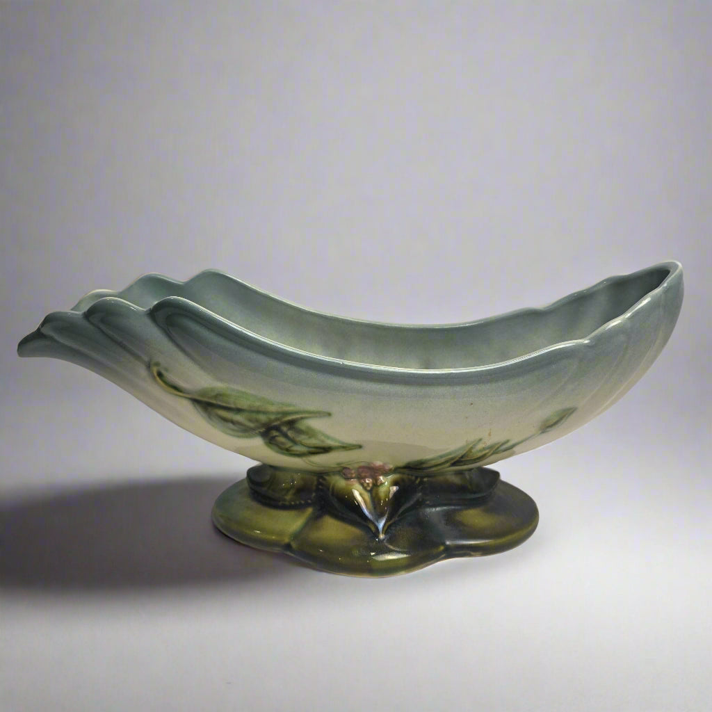Vtg. Hull Bowl