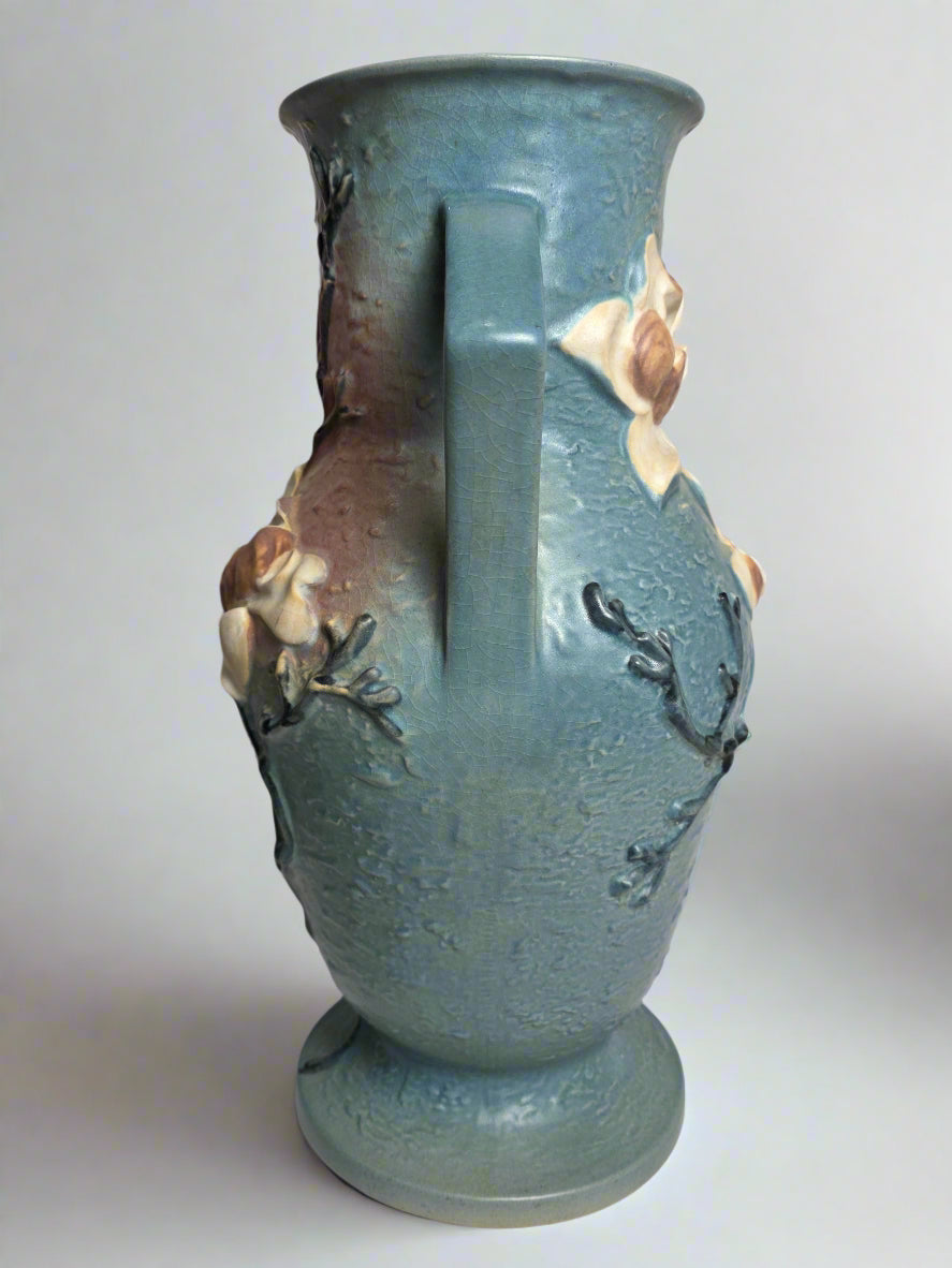 Vtg. Roseville Vase (blue)