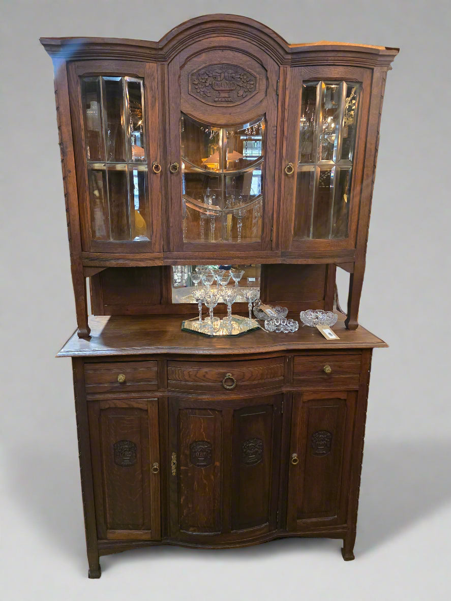 Vtg. China Cabinet