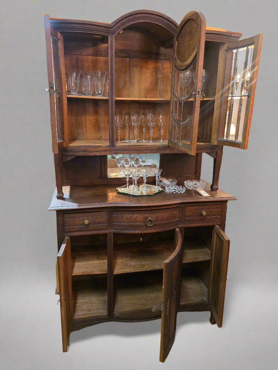 Vtg. China Cabinet