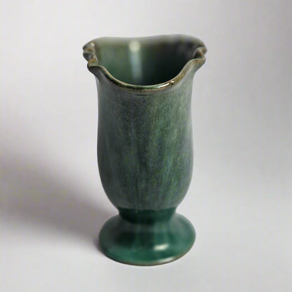 Vtg. Carolina Vase