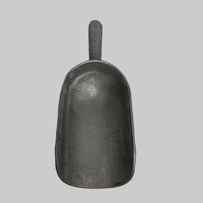 Vtg. Metal Scoop