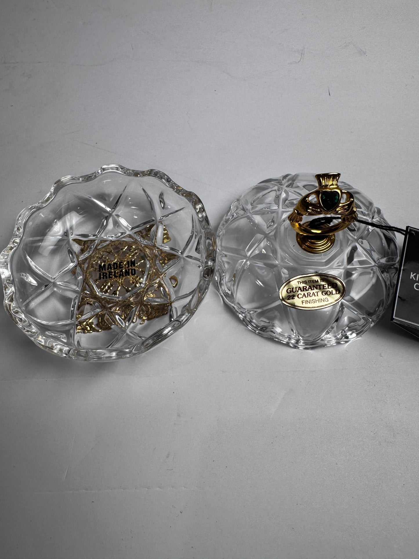 Killarney Crystal Lidded Trinket Box – 22ct Gold Finish Claddagh CSBH