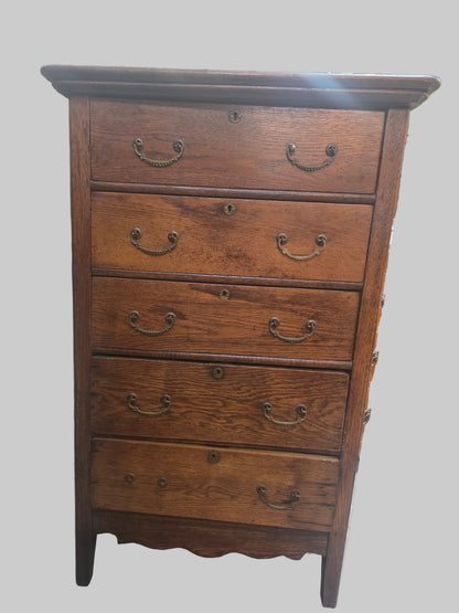 Vtg. Chest of Drawers