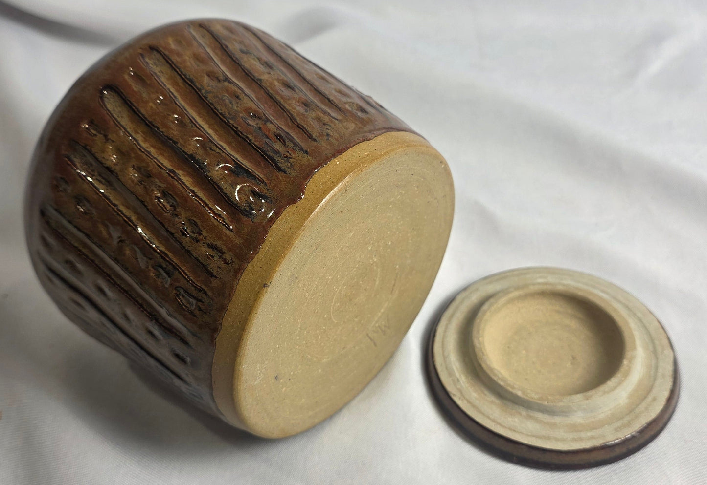 Brown Jar - CSMJ