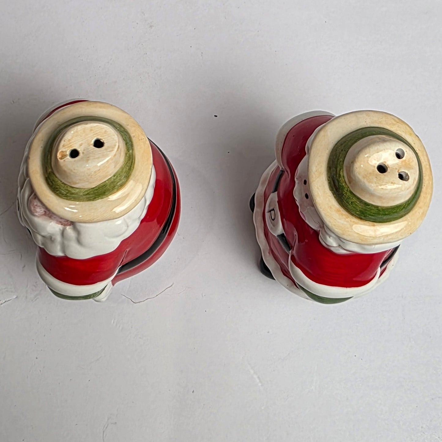 Vtg. Claus S&P Shakers