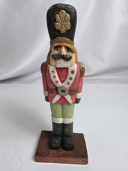 Hand Carved Nutcracker  Figurine csbh