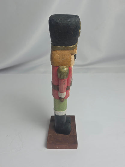 Hand Carved Nutcracker  Figurine csbh