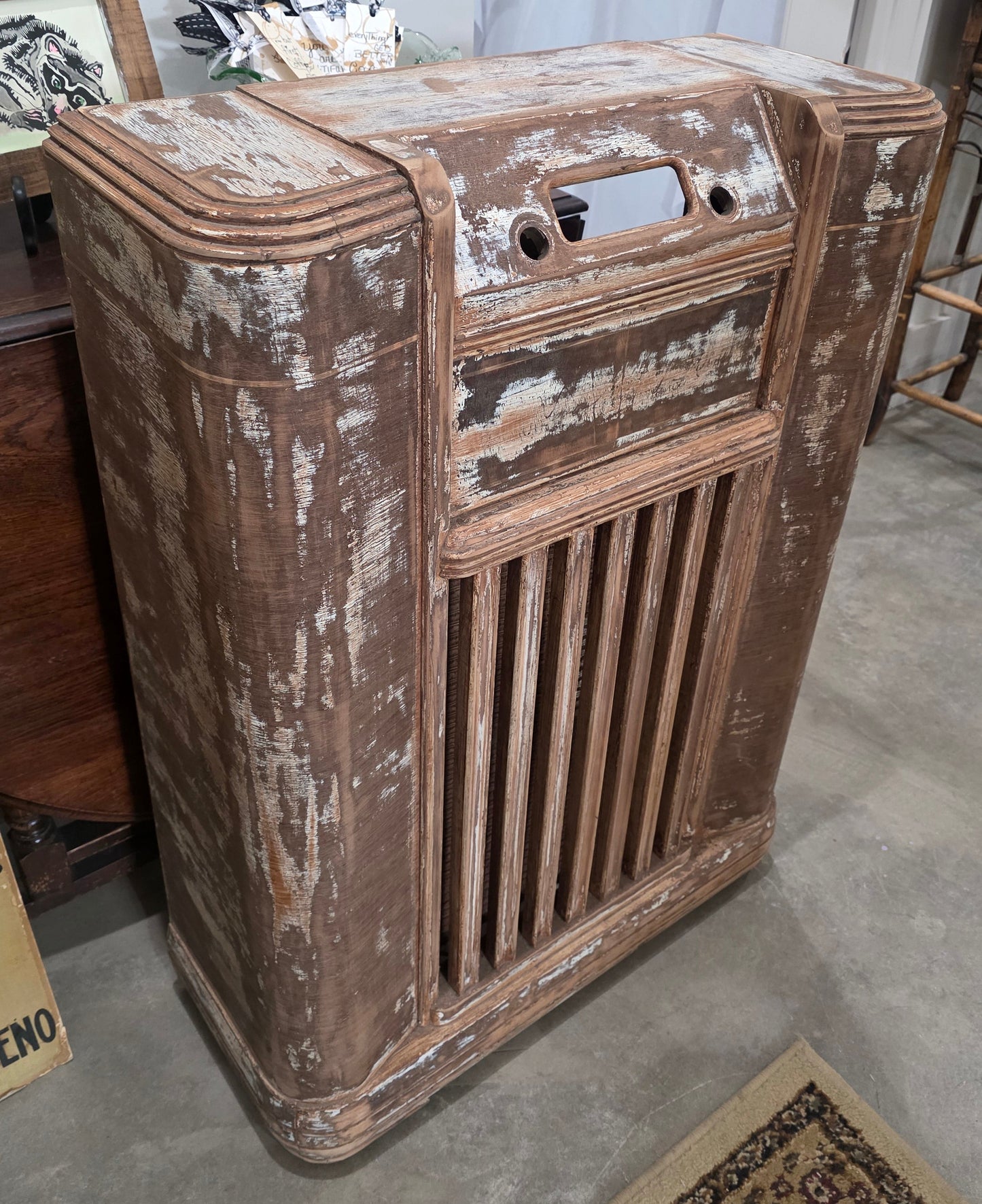 Vtg. 1940s Radio Cabinet