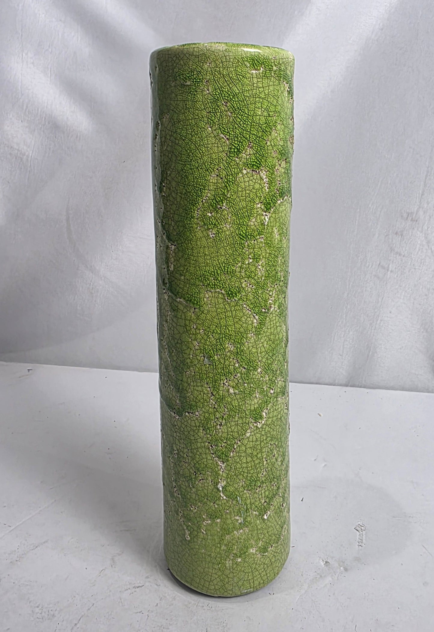 Vtg. Lime Green Ceramic Vase w/ Crackle Glaze