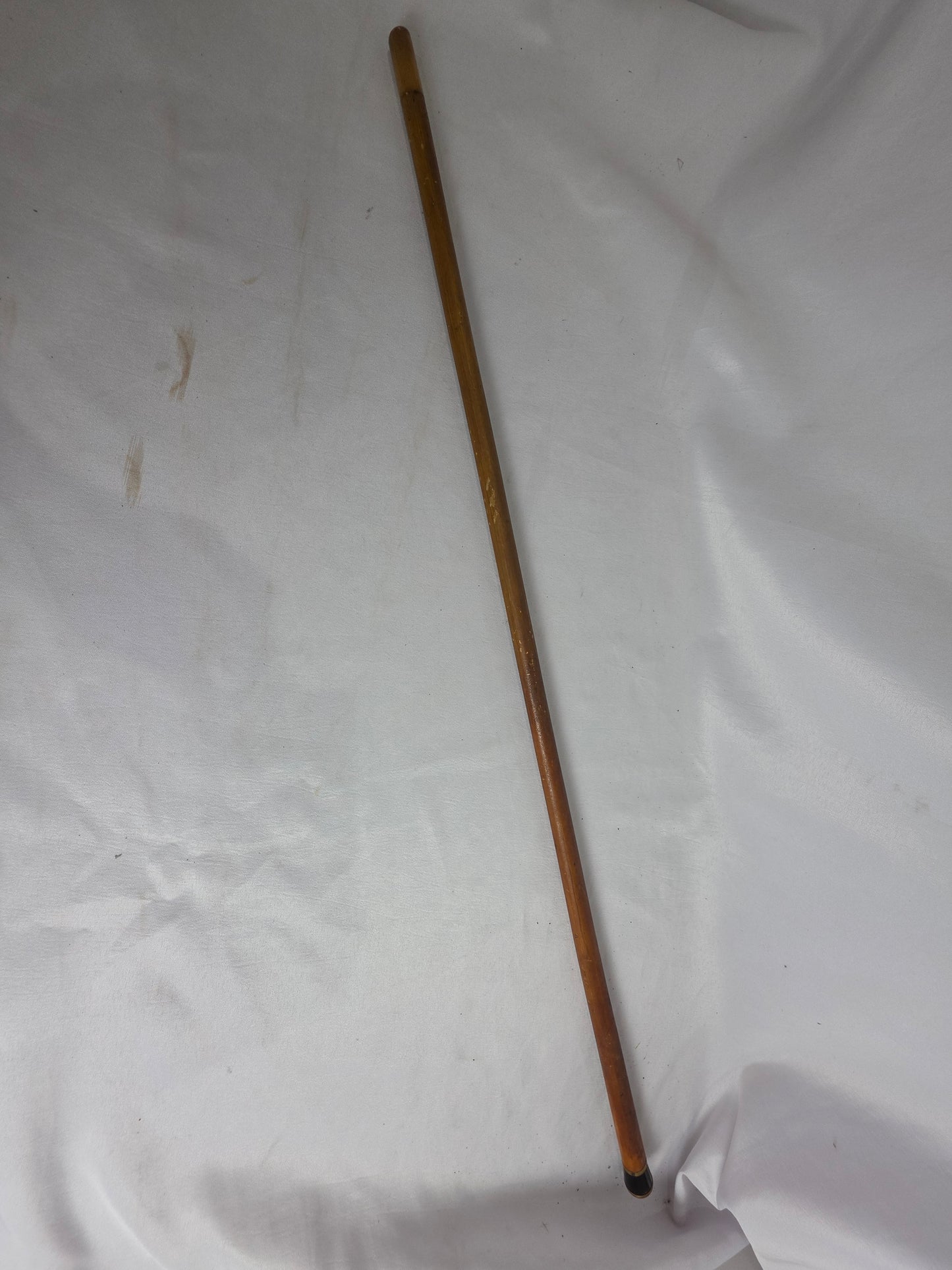 Vintage wooden walking stick CSHW