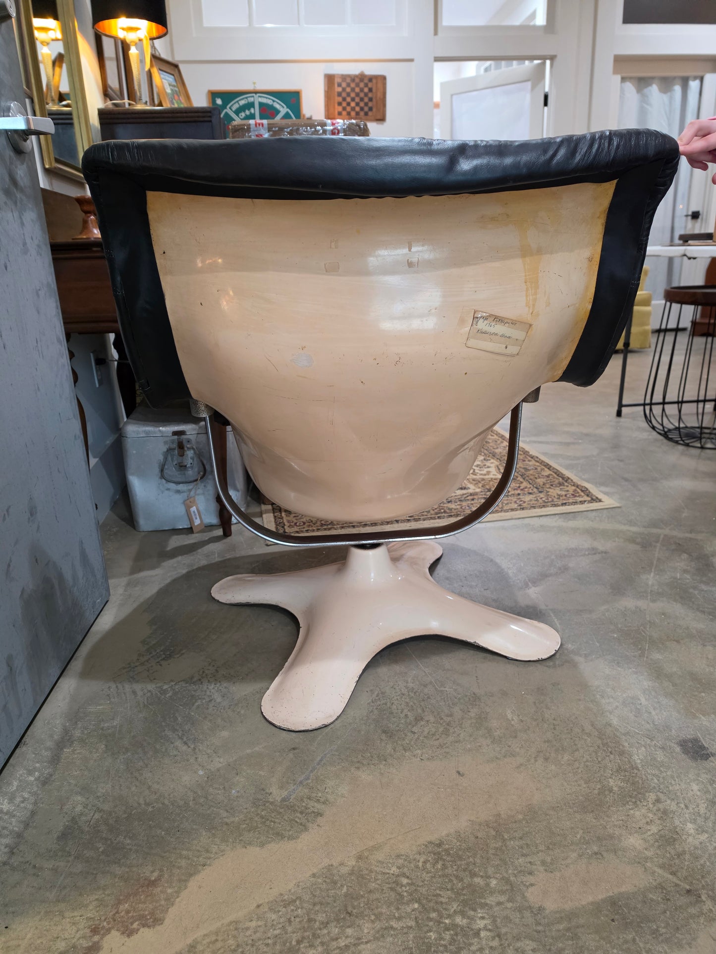 Karuschelli Chair, original- in black CSHW