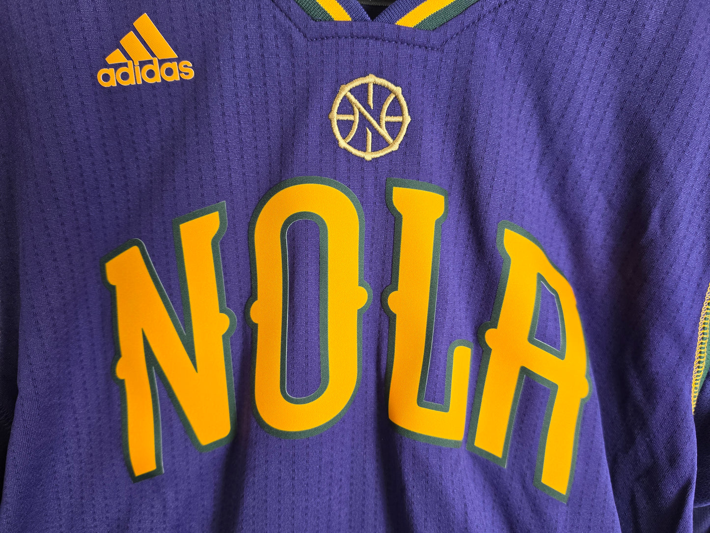 Adidas NOLA Pelicans Mardi Gras Jersey L CSHW