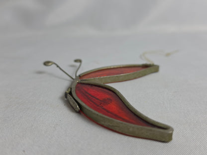 1960s Vintage Tiffany- Styled Stained-Glass Panel Featuring A Side Butterfly CSHW