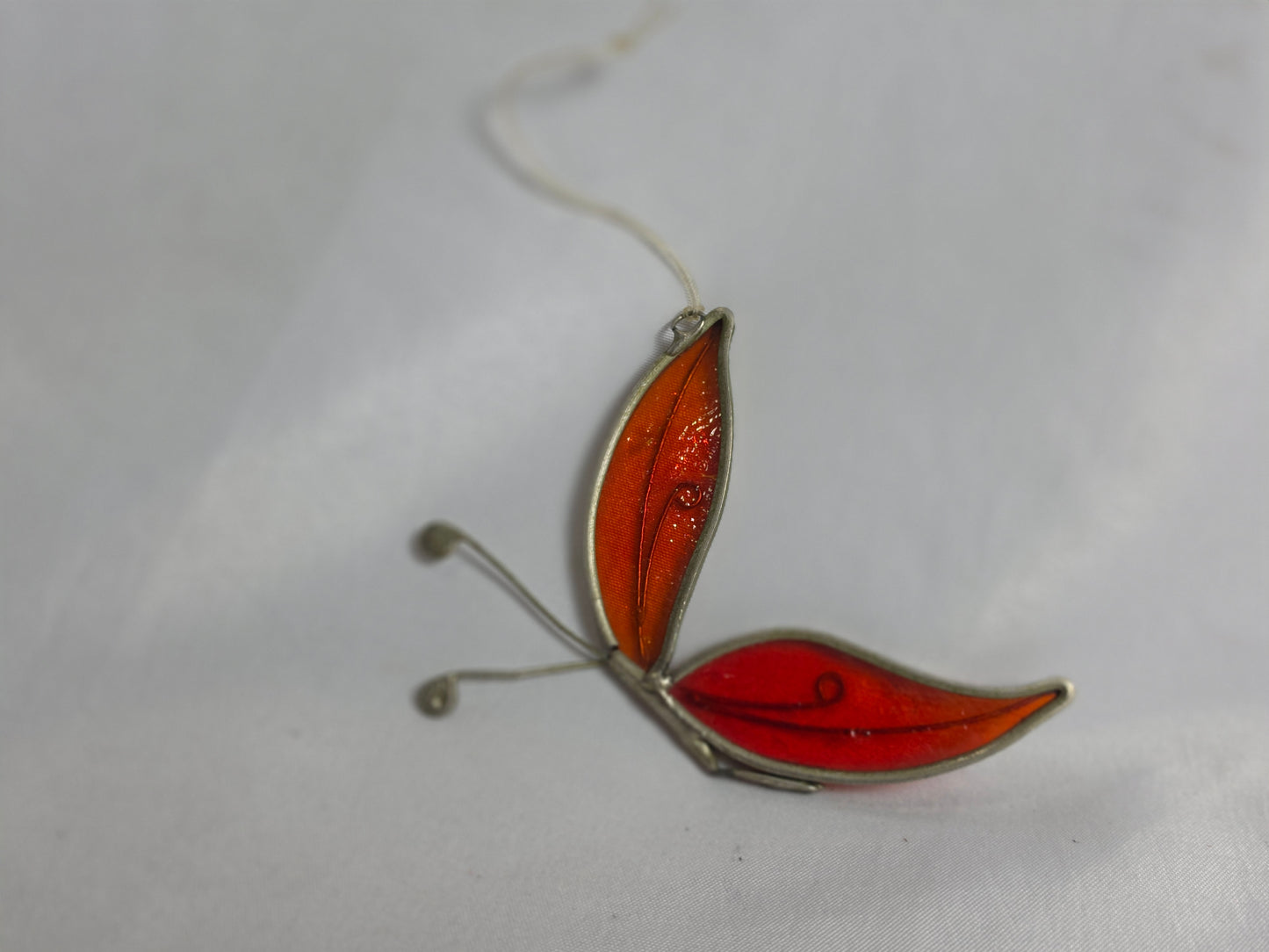 1960s Vintage Tiffany- Styled Stained-Glass Panel Featuring A Side Butterfly CSHW